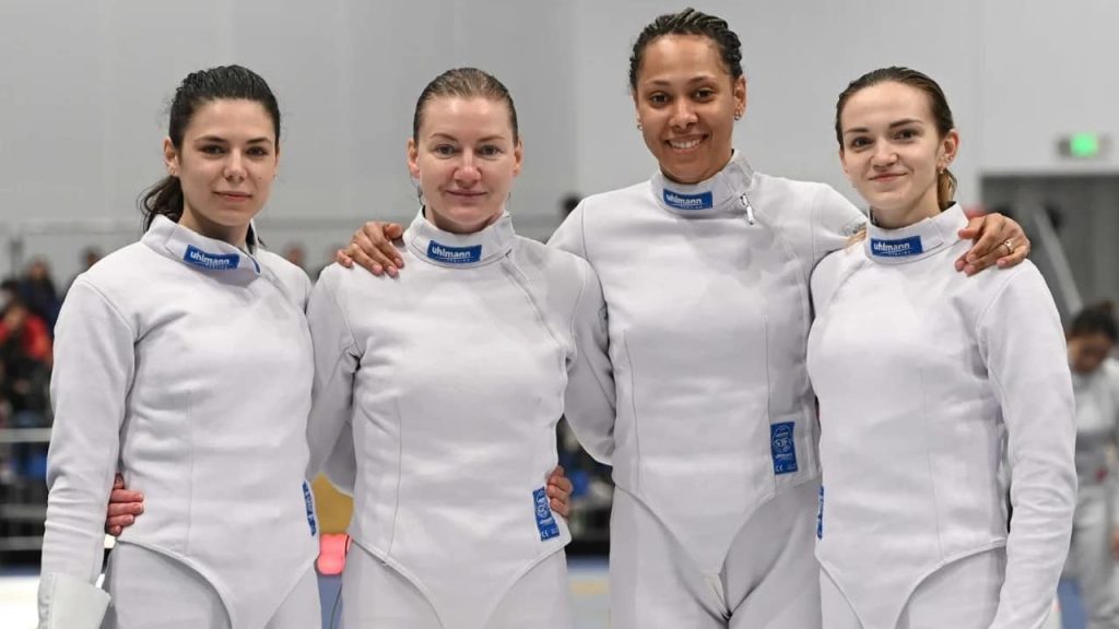 Українські шпажистки завоювали ліцензію на Олімпійські Ігри-2024