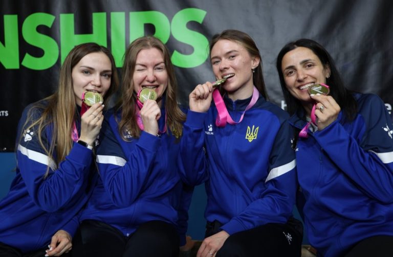 Українські шпажистки ставлять бронзову крапку у виступах збірної України на Євро-2026!